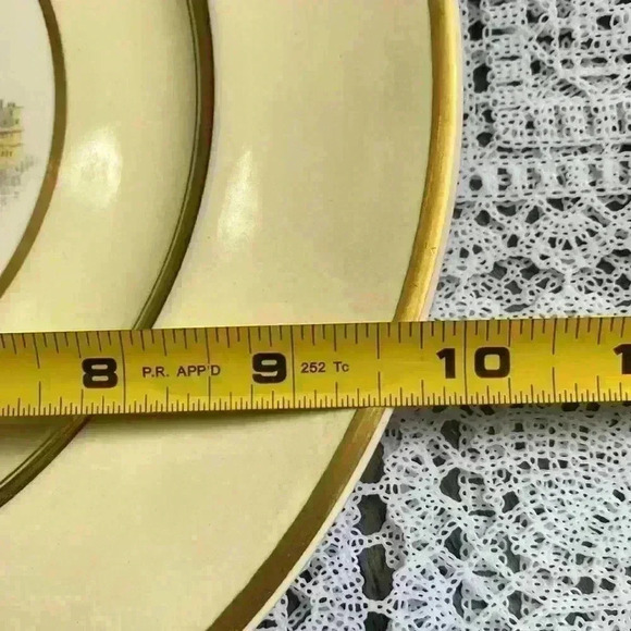 1939 Commemorative Plate King George VI  
by Pareek Johnson Bros - Picture 13 of 16